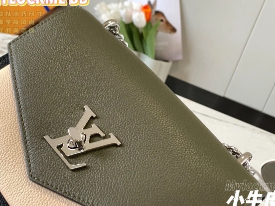 Affordable LOUIS VUITTON CHAIN BAG MYLOCKME 0709